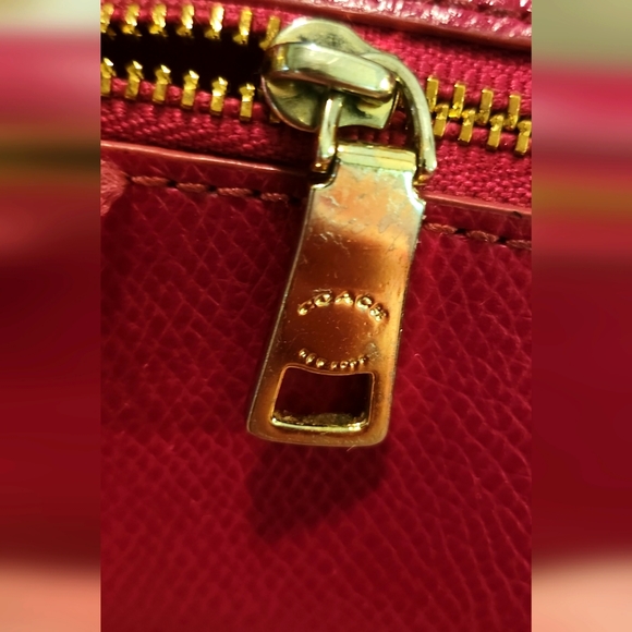 VINTAGE Coach New York Long Slim Flap Leather Wallet with Zip 8 X 4.25 Red